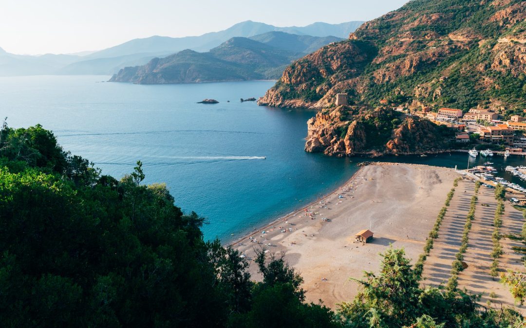 LA CORSE